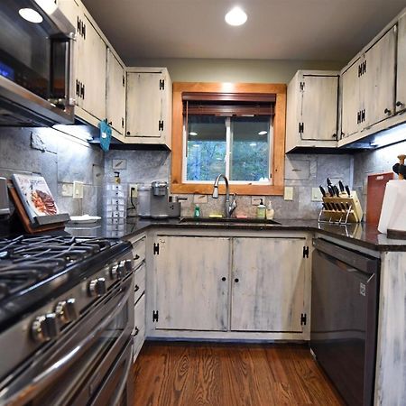 Hawk Haven- Blue Ridge Villa Morganton Ngoại thất bức ảnh