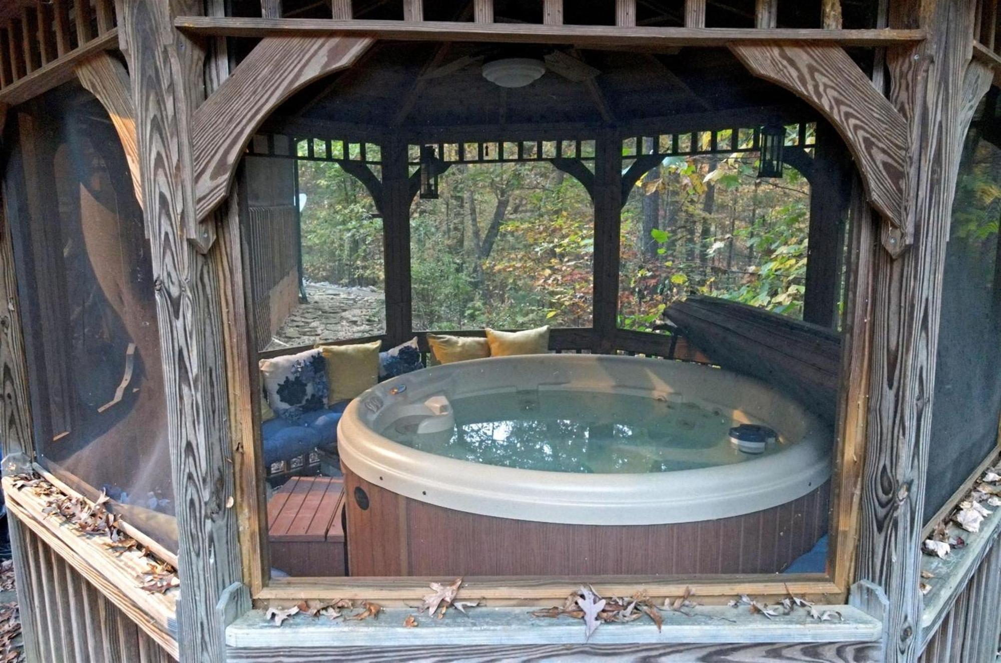 Hawk Haven- Blue Ridge Villa Morganton Ngoại thất bức ảnh